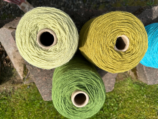 Gold green 100% rug wool on cone for tufting