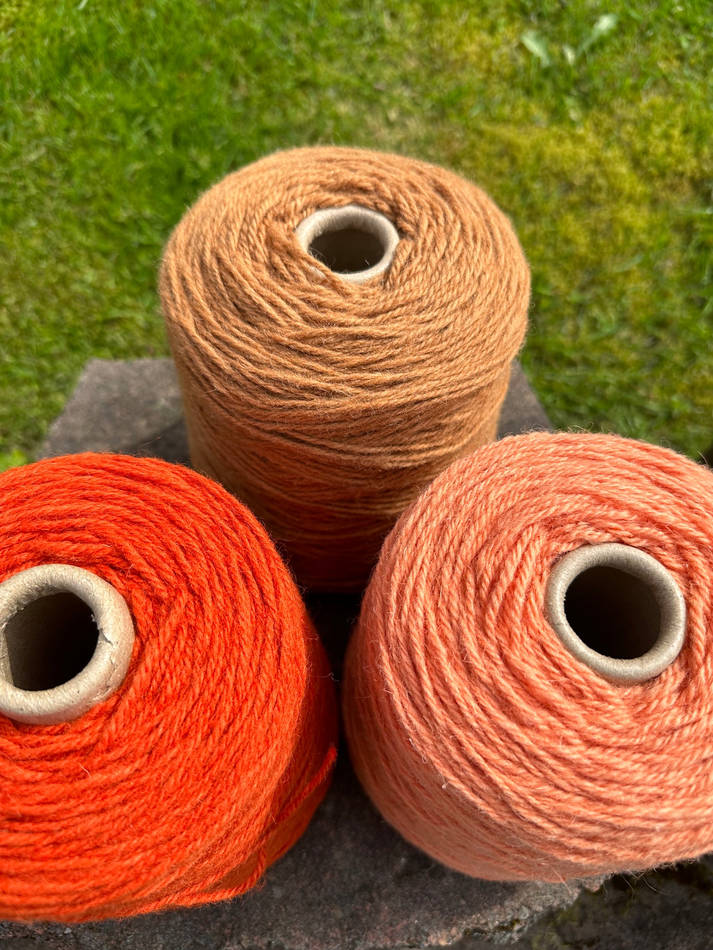 Mid orange brown 100% rug wool on cone for tufting