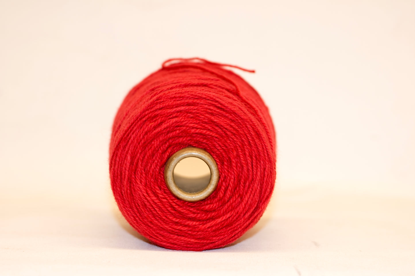 Red 100% rug wool on cone for tufting